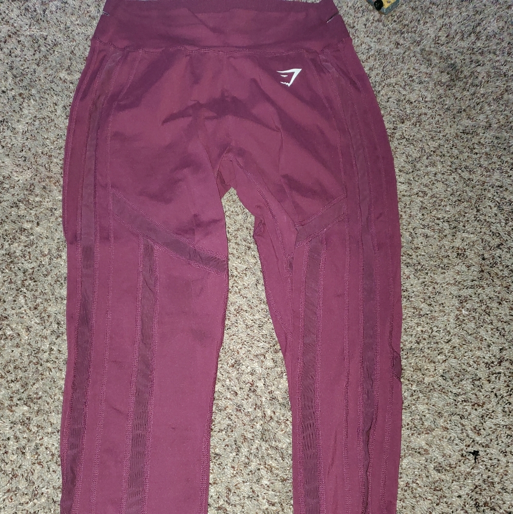 Dark ruby embody leggings
